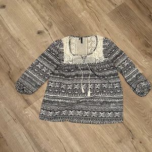 Maurice’s blouse with lace